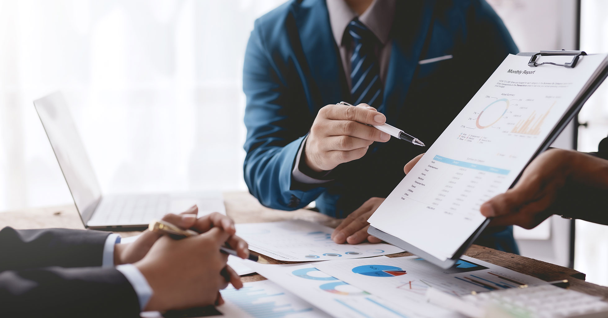 vaudit-auditores-malaga-consultoria-financiera-compliance-impuestos-06